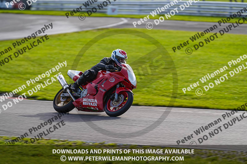 anglesey;brands hatch;cadwell park;croft;donington park;enduro digital images;event digital images;eventdigitalimages;mallory;no limits;oulton park;peter wileman photography;racing digital images;silverstone;snetterton;trackday digital images;trackday photos;vmcc banbury run;welsh 2 day enduro